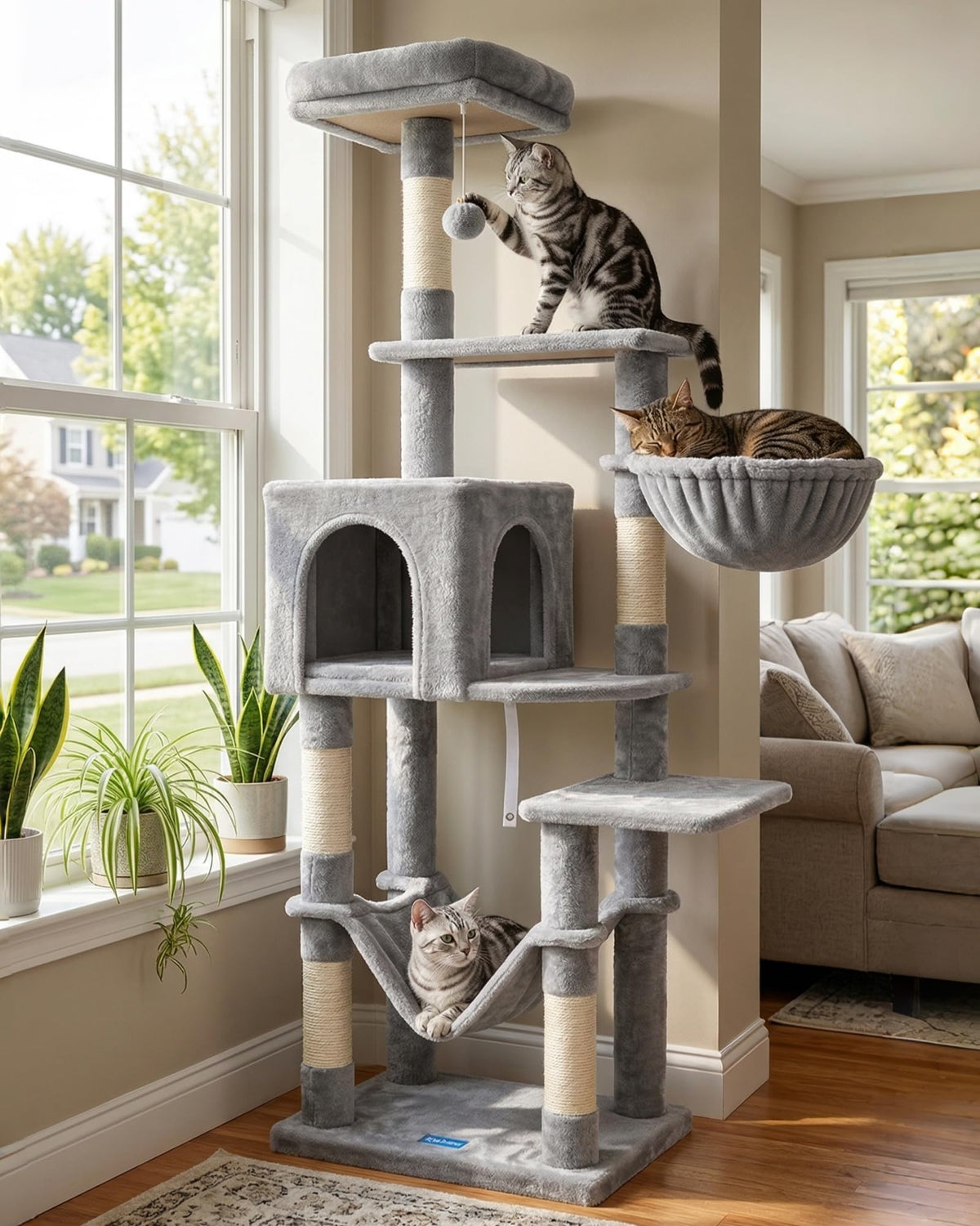 Cat Tree, Multi-Level Sisal Covered Scratching Posts E6314