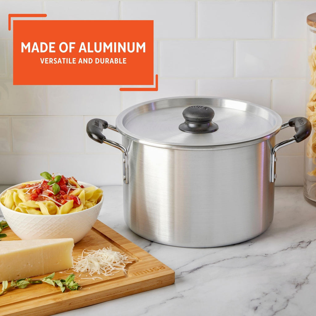Silver 8 Quart Aluminum Stock Pot with Lid L28434